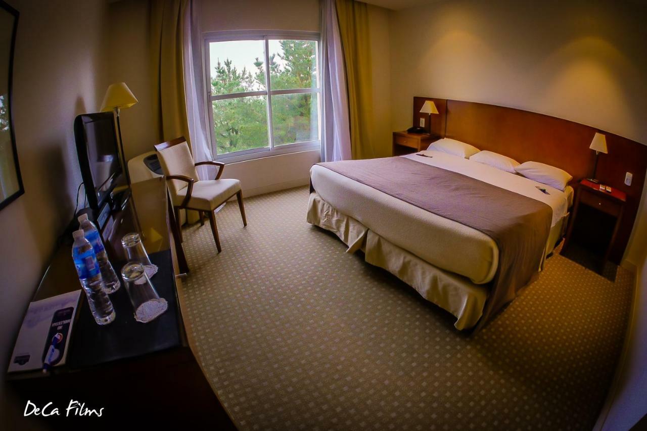Elegance Hotel 탄딜 객실 사진