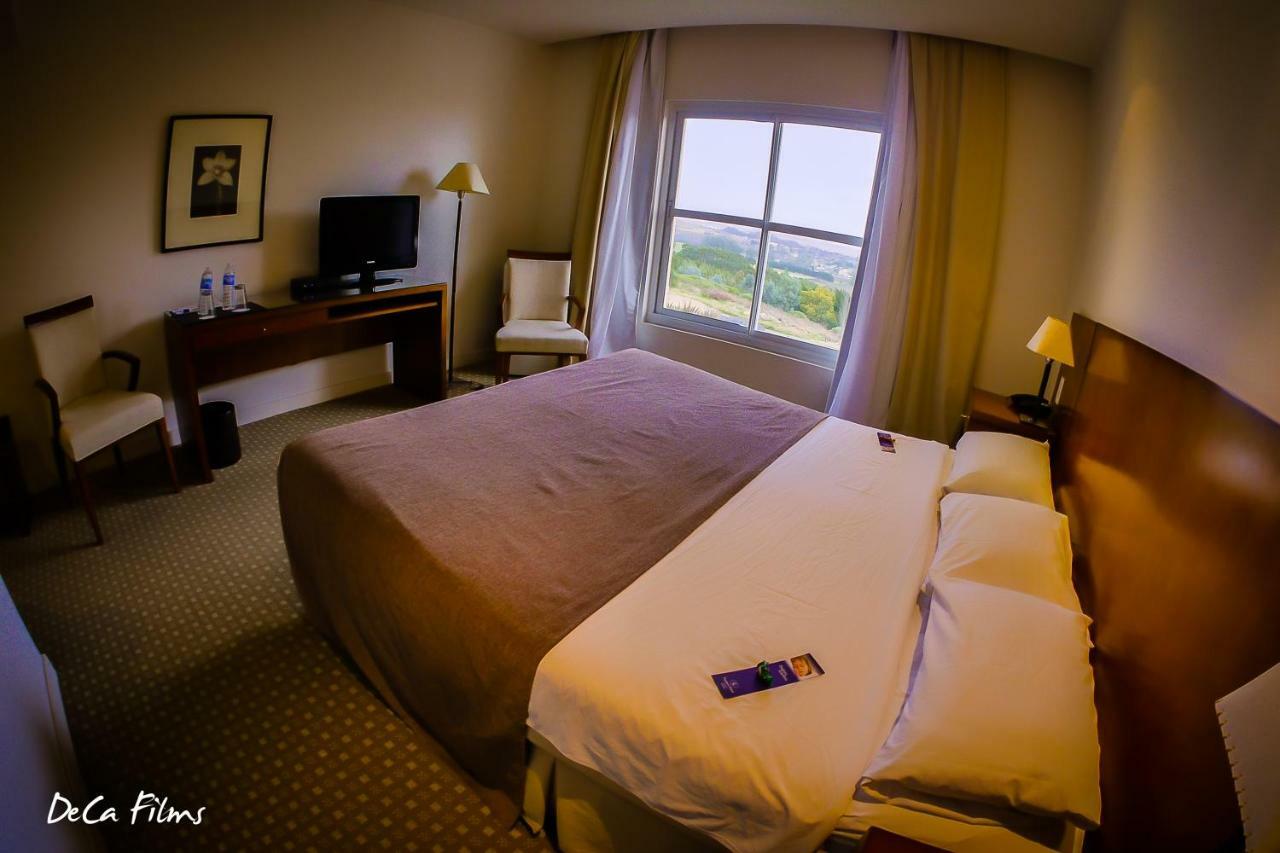 Elegance Hotel 탄딜 객실 사진